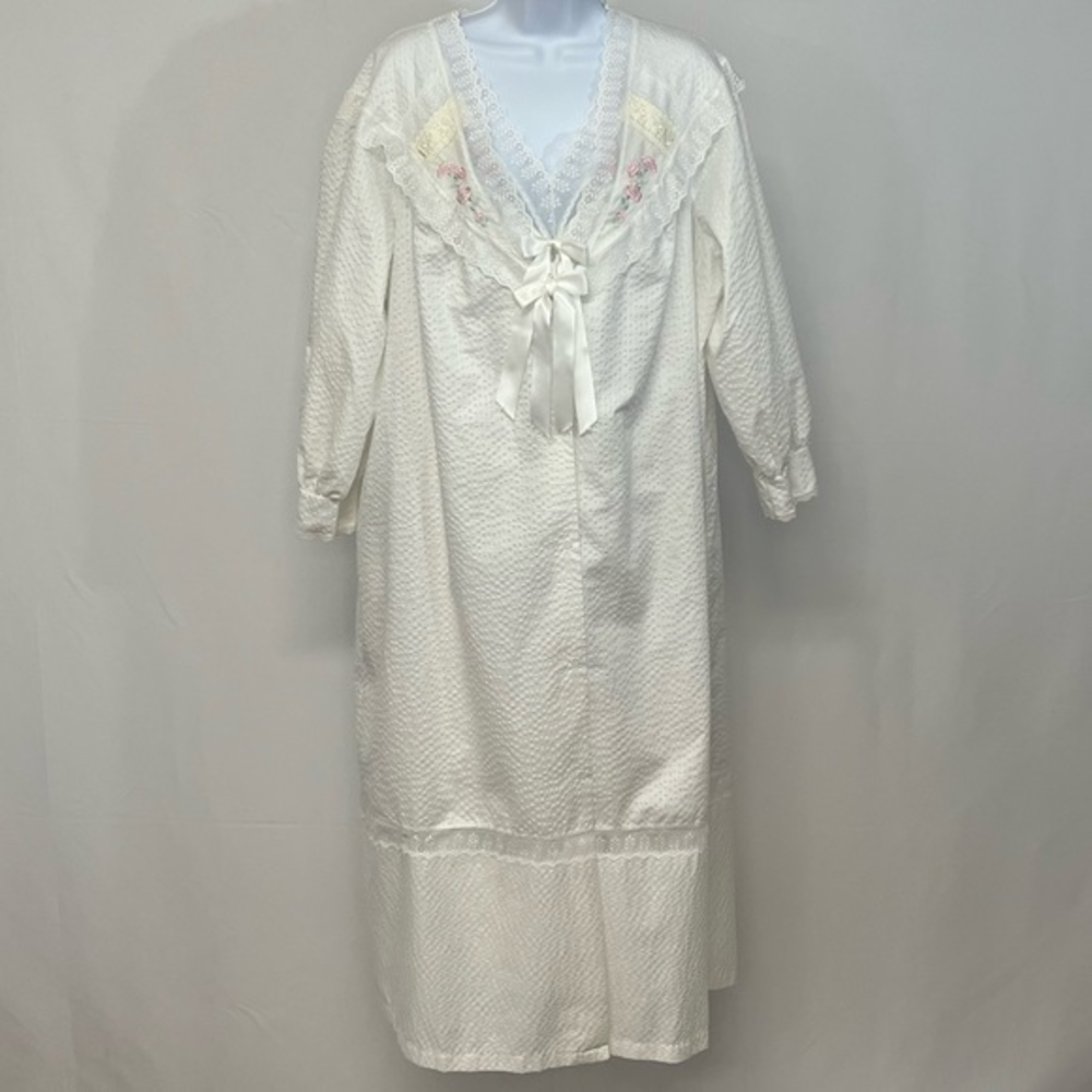 Megan O'Neal‎ Vintage Chemise and OuterCoat - Size XL